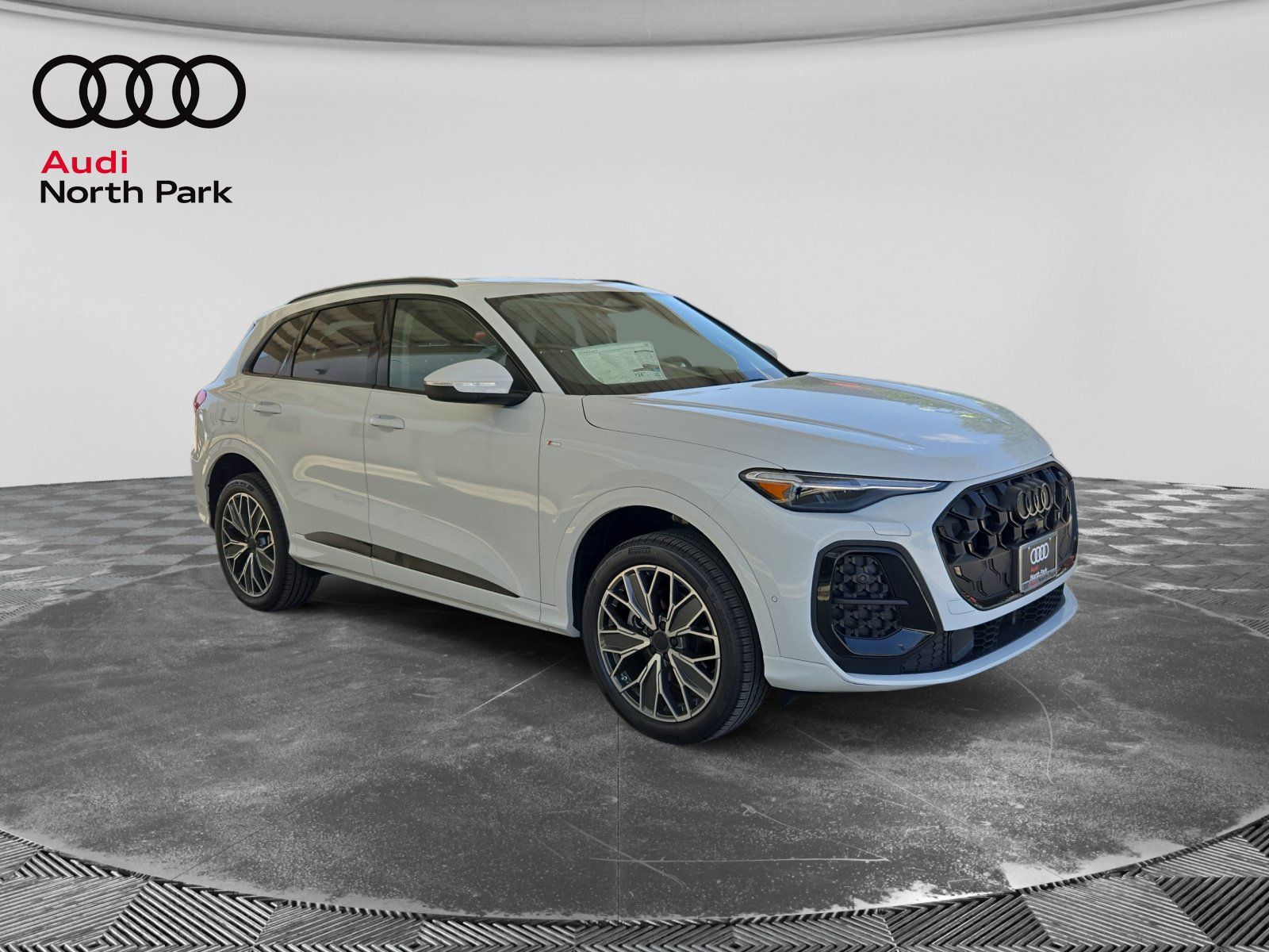 New 2026 Audi Q5 Premium Plus AWD/4WD image 7