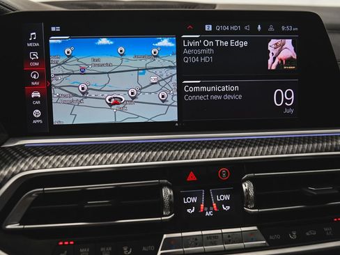 Used 2021 BMW X6 M AWD/4WD image 22