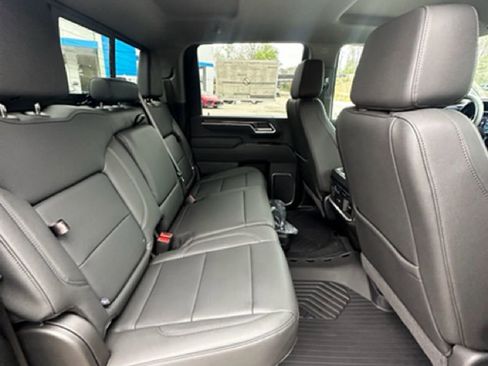 New 2026 Chevrolet Silverado 2500 LTZ w/ LTZ Convenience Package AWD/4WD image 23