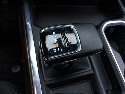 Used 2023 Chevrolet Silverado 1500 LT Trail Boss w/ Protection Package AWD/4WD image 35