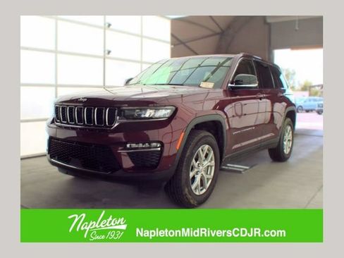 Used 2024 Jeep Grand Cherokee Limited w/ Luxury Tech Group II AWD/4WD image 1