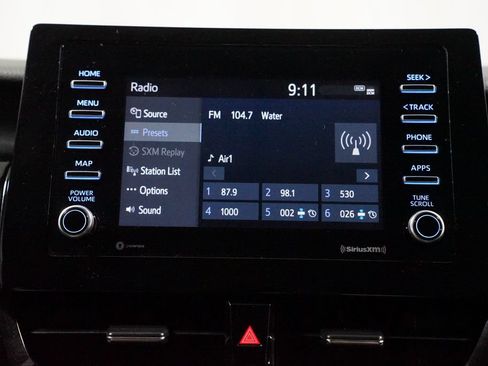 Used 2022 Toyota Camry SE FWD image 18