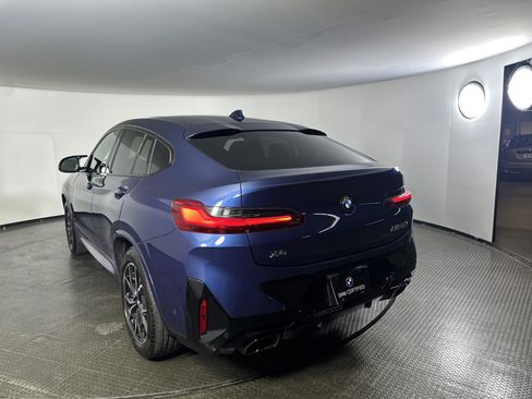 Certified 2025 BMW X4 M40i w/ Premium Package image 8
