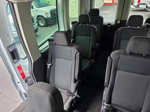 Used 2021 Ford Transit 350 XLT RWD image 15