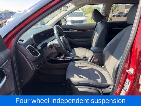 Used 2024 Kia Seltos S AWD/4WD image 16