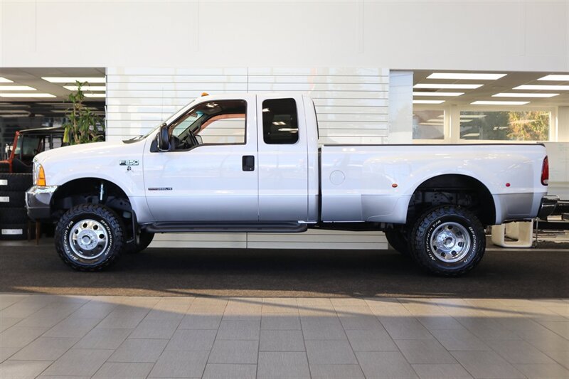 Used 2000 Ford F350 XLT AWD/4WD image 4