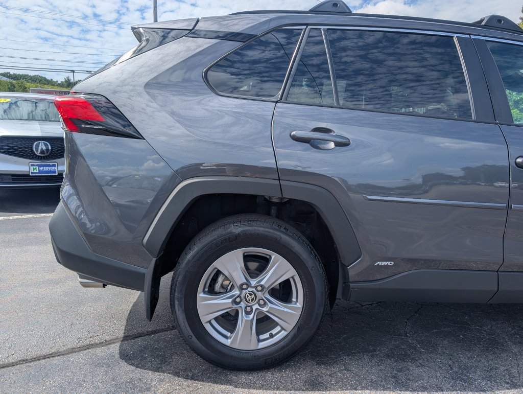 Certified 2024 Toyota RAV4 XLE AWD/4WD image 9