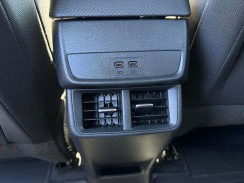 New 2026 Chevrolet Equinox LT w/ Safety and Technology Package FWD image 21