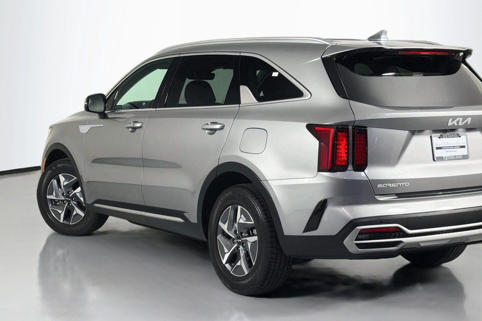 Used 2024 Kia Sorento EX FWD image 16