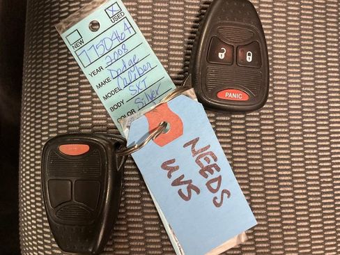 Used 2008 Dodge Caliber SXT w/ Driver Convenience Group image 30