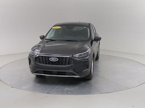 Certified 2023 Ford Escape Active w/ Tech Pack #1 AWD/4WD image 8
