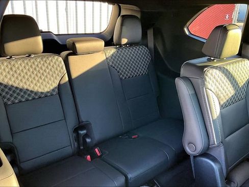 New 2026 GMC Acadia Denali w/ Super Cruise Package FWD image 14