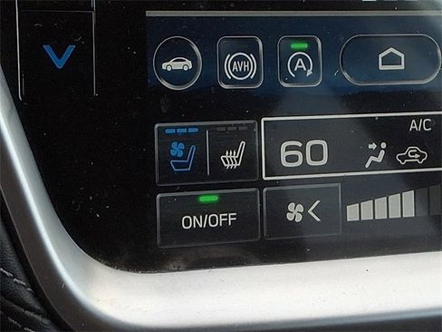 Used 2023 Subaru Outback Touring image 25