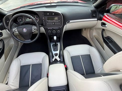 Used 2010 Saab 9-3 Aero w/ Aero Premium Package image 27