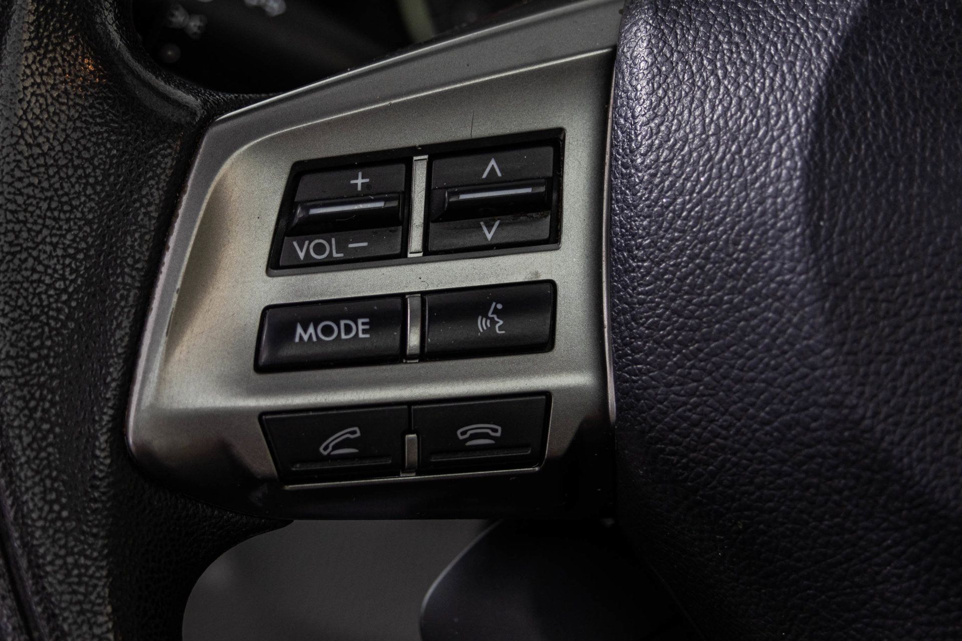 Used 2015 Subaru Forester 2.5i Premium w/ All-Weather Package AWD/4WD image 33