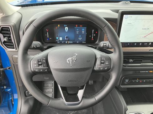 New 2026 Ford Bronco Sport Outer Banks AWD/4WD image 10