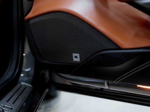 Used 2018 Ferrari 488 Spider image 51