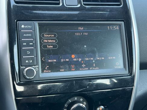 Used 2019 Nissan Versa SV w/ SV Special Edition Package image 19