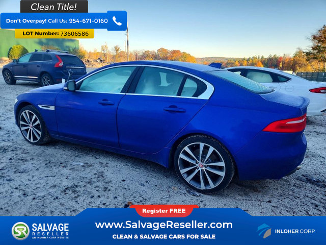 Used 2017 Jaguar XE Prestige AWD/4WD image 3
