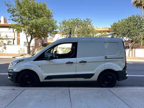 Used 2018 Ford Transit Connect XL FWD image 5