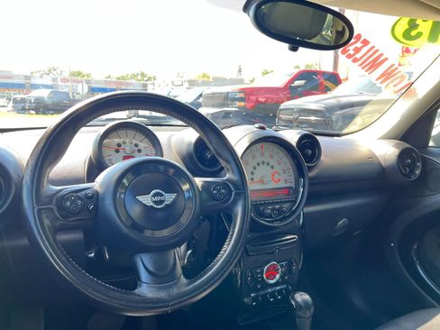 Used 2013 MINI Cooper Countryman image 13