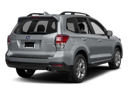Used 2017 Subaru Forester 2.5i Touring AWD/4WD image 5
