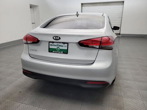Used 2018 Kia Forte LX FWD image 7