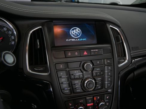 Used 2018 Buick Cascada Premium FWD image 30