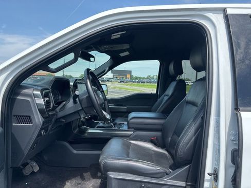 Used 2022 Ford F150 XLT w/ Equipment Group 302A High AWD/4WD image 9