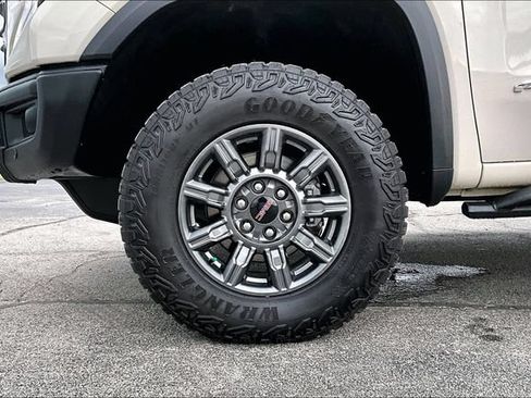 Used 2026 GMC Sierra 1500 AT4X AWD/4WD image 35