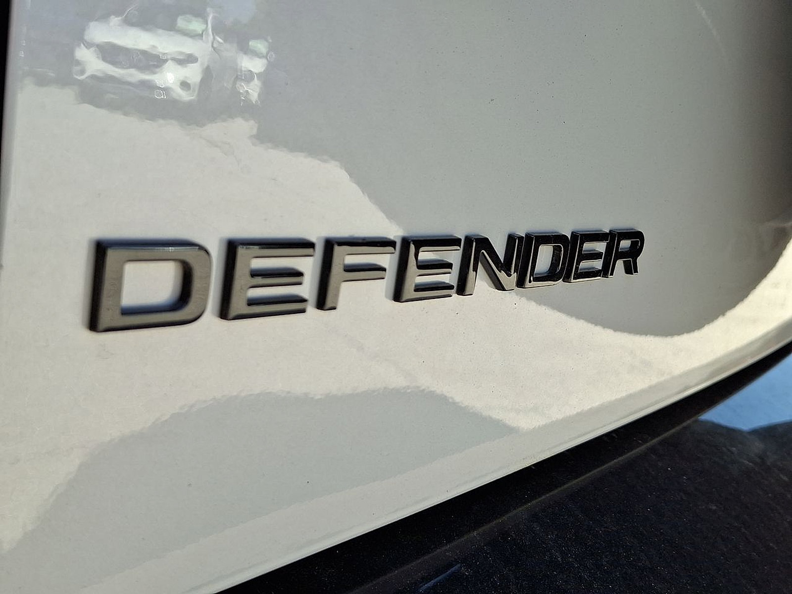 New 2026 Land Rover Defender 110 X-Dynamic SE AWD/4WD image 25