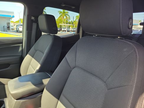 Used 2023 Chevrolet Colorado LT w/ LT Convenience Package RWD image 15