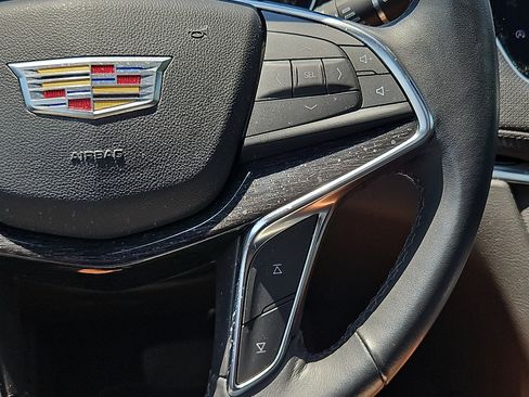 Certified 2023 Cadillac XT5 Premium Luxury FWD image 23