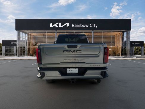 Used 2026 GMC Sierra 2500 Denali Ultimate w/ Max Trailering Package AWD/4WD image 6