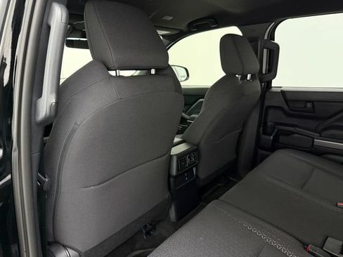 Used 2026 Toyota 4Runner SR5 AWD/4WD image 31
