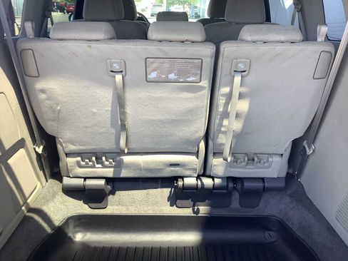 Used 2017 Honda Odyssey SE image 19