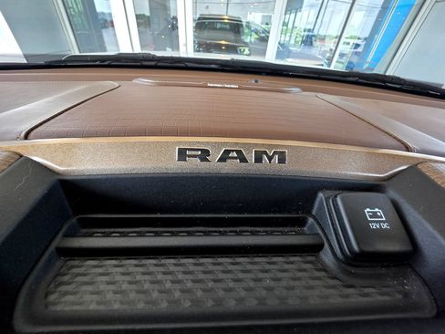 Used 2020 RAM 1500 Limited AWD/4WD image 92