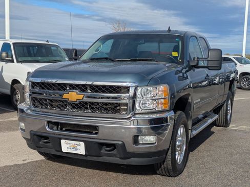 Used 2013 Chevrolet Silverado 2500 LTZ w/ LTZ Plus Package image 7