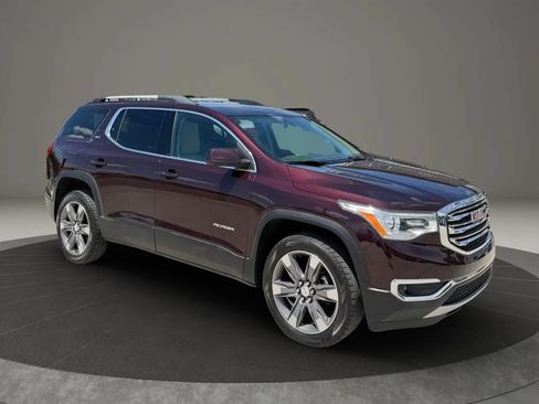Used 2017 GMC Acadia SLT AWD/4WD image 2