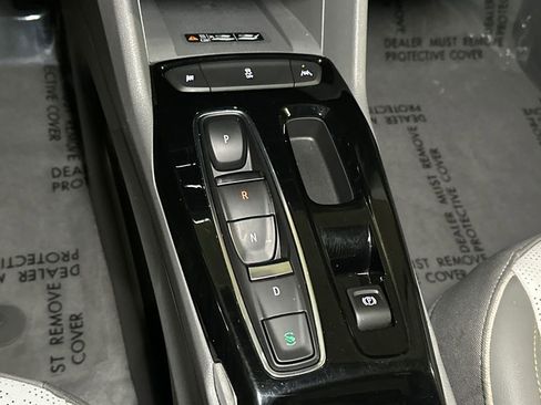 Used 2022 Chevrolet Bolt EUV Premier image 29