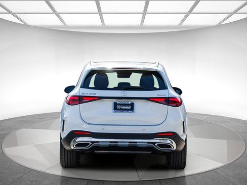 New 2026 Mercedes-Benz GLC 300 4MATIC image 3