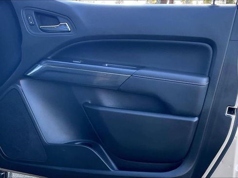 Used 2022 GMC Canyon AT4 w/ Driver Alert Package image 25