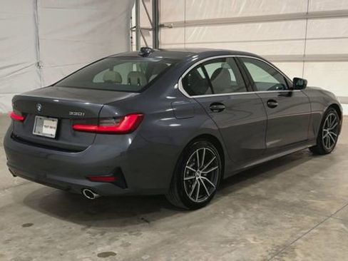 Used 2020 BMW 330i xDrive Sedan w/ Premium Package image 8