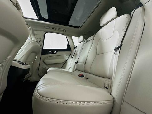 New 2026 Volvo XC60 B5 Ultra w/ Climate Package PRO image 23