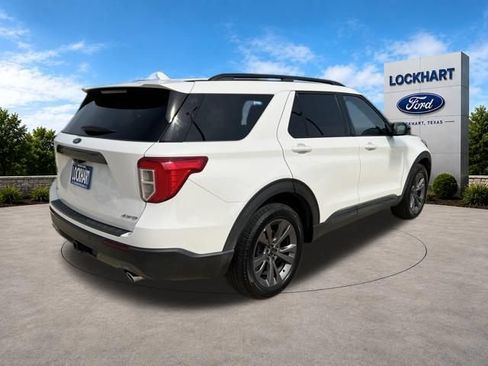 Used 2023 Ford Explorer XLT w/ Equipment Group 202A AWD/4WD image 7
