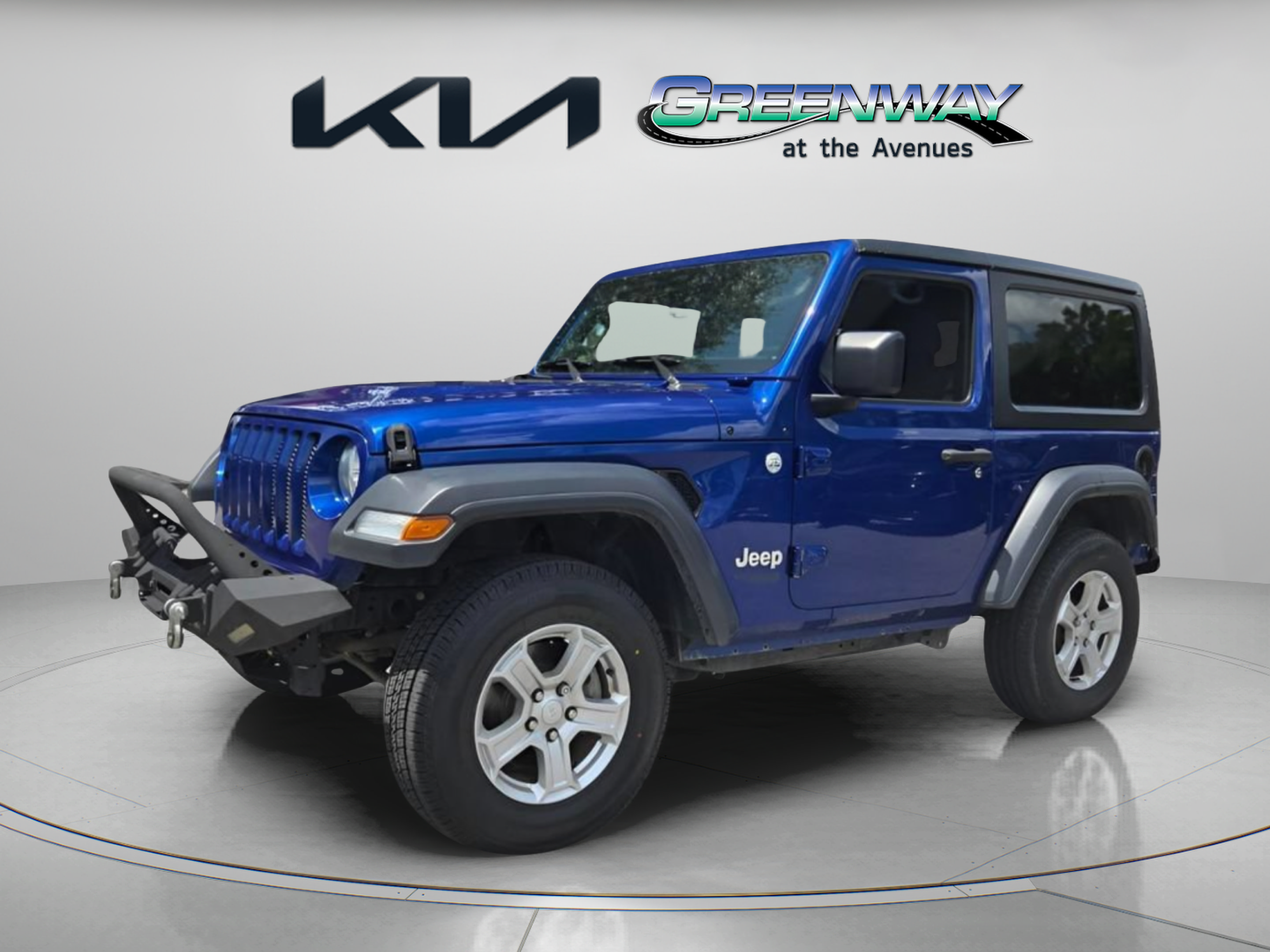 Used 2019 Jeep Wrangler Sport AWD/4WD image 3