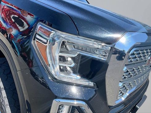 Used 2020 GMC Sierra 1500 Denali w/ Denali Ultimate Package AWD/4WD image 30