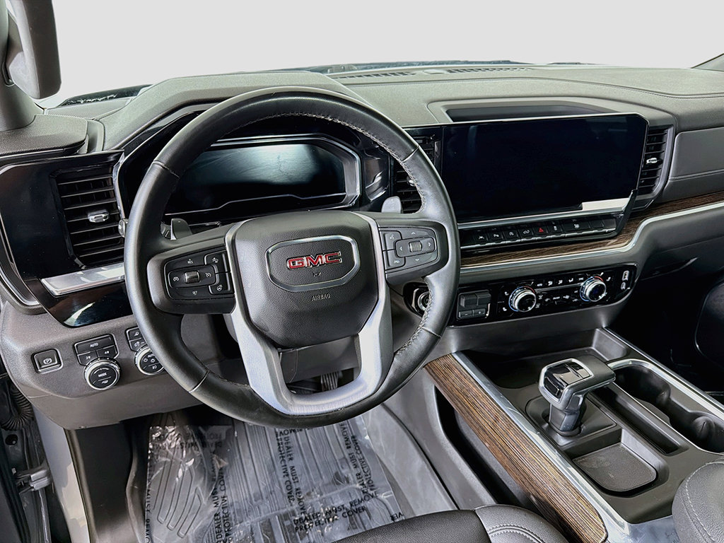 Used 2023 GMC Sierra 1500 Elevation w/ Elevation Premium Package AWD/4WD image 19