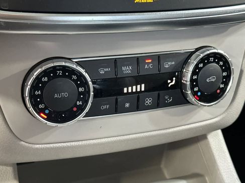 Used 2012 Mercedes-Benz ML 350 4MATIC image 23