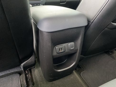 Used 2015 Chevrolet Colorado Z71 image 59